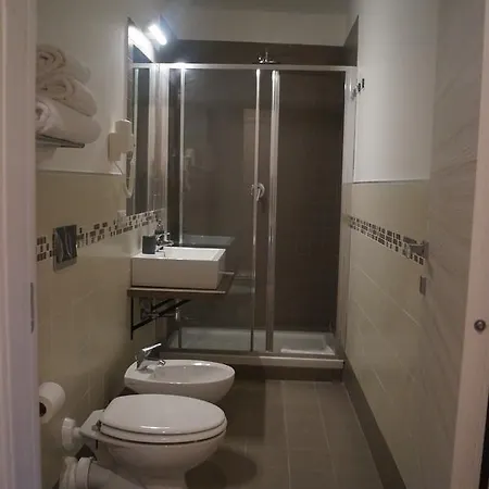 Gialel Guest house 2*